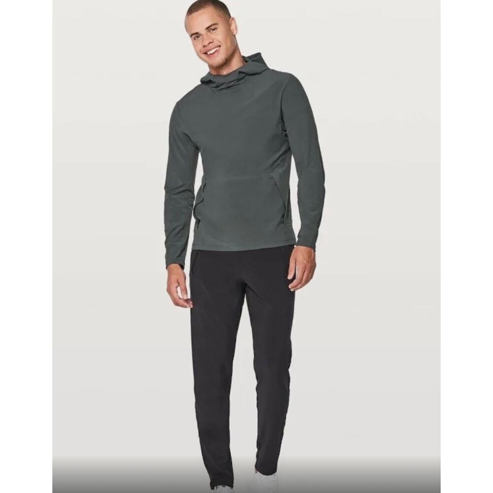 Lululemon Chill Motion Pull Over Charcoal Gray Mens Hooded Long Sleeve Size S